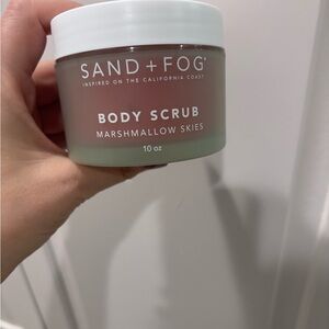 Marshmallow Skies Body Scrub - Pink